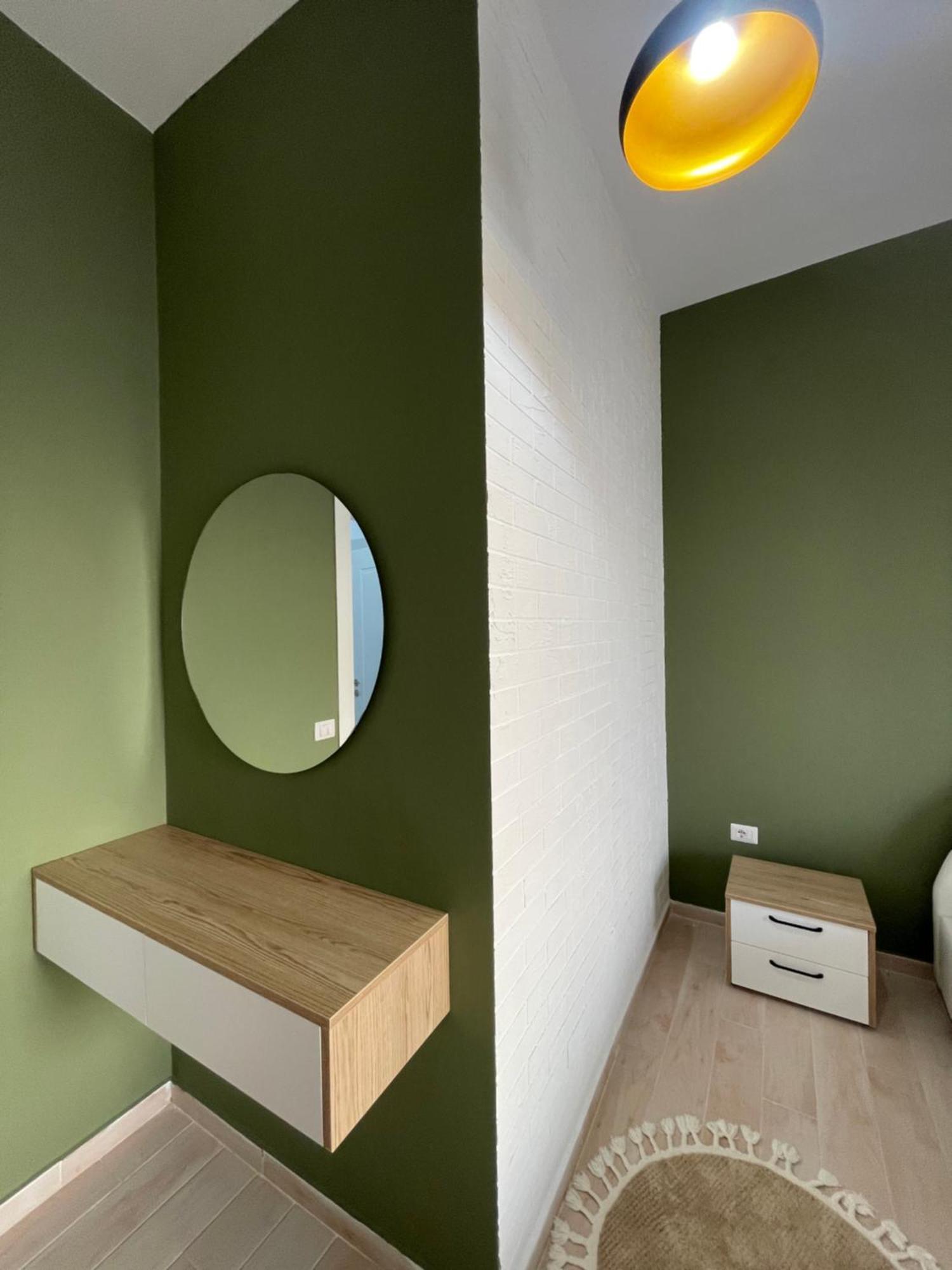Perla Luxury Apartment - Private Patio & Parking Вльора Екстер'єр фото